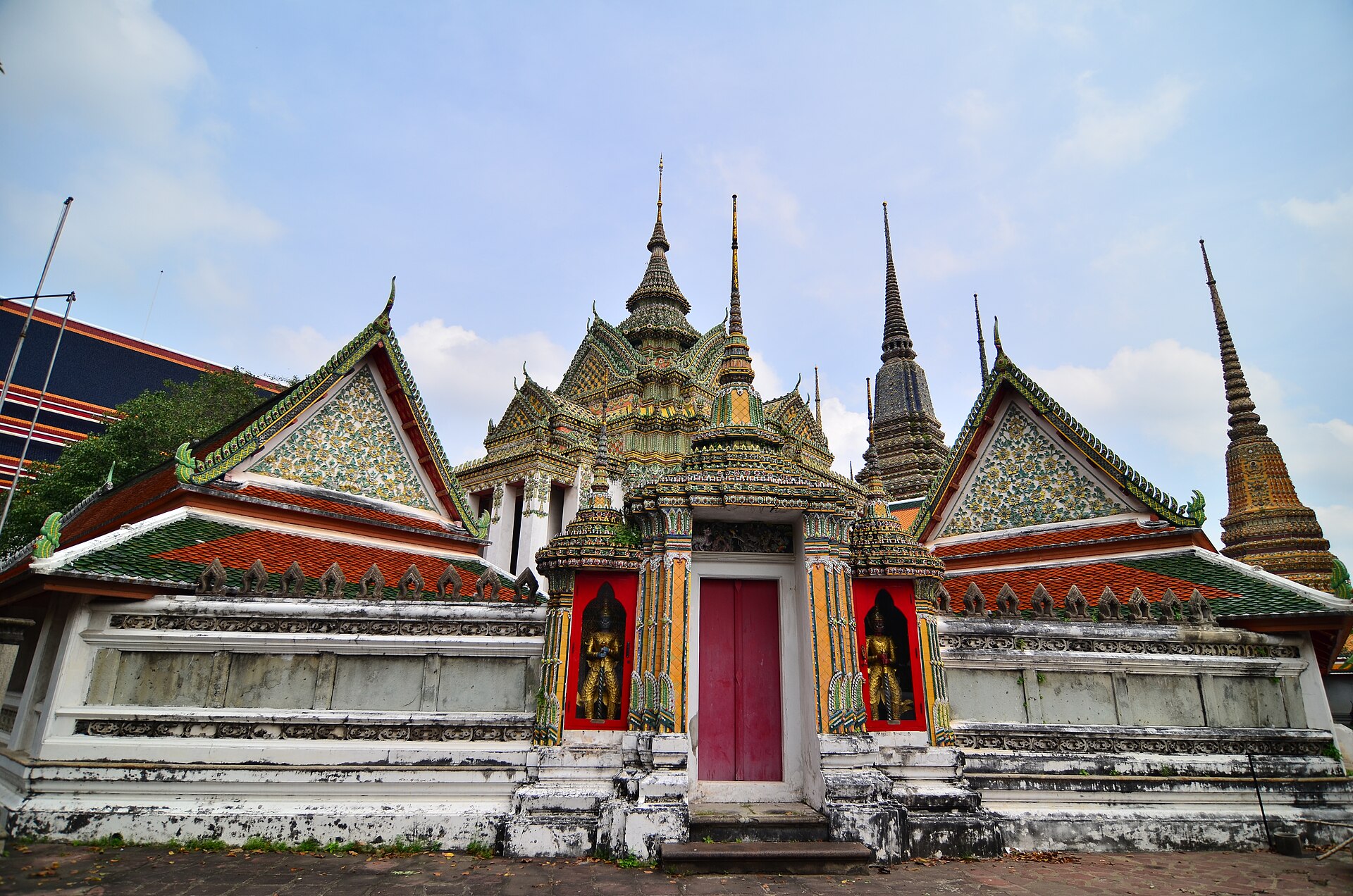 Wat Pho bouddha couché doré
